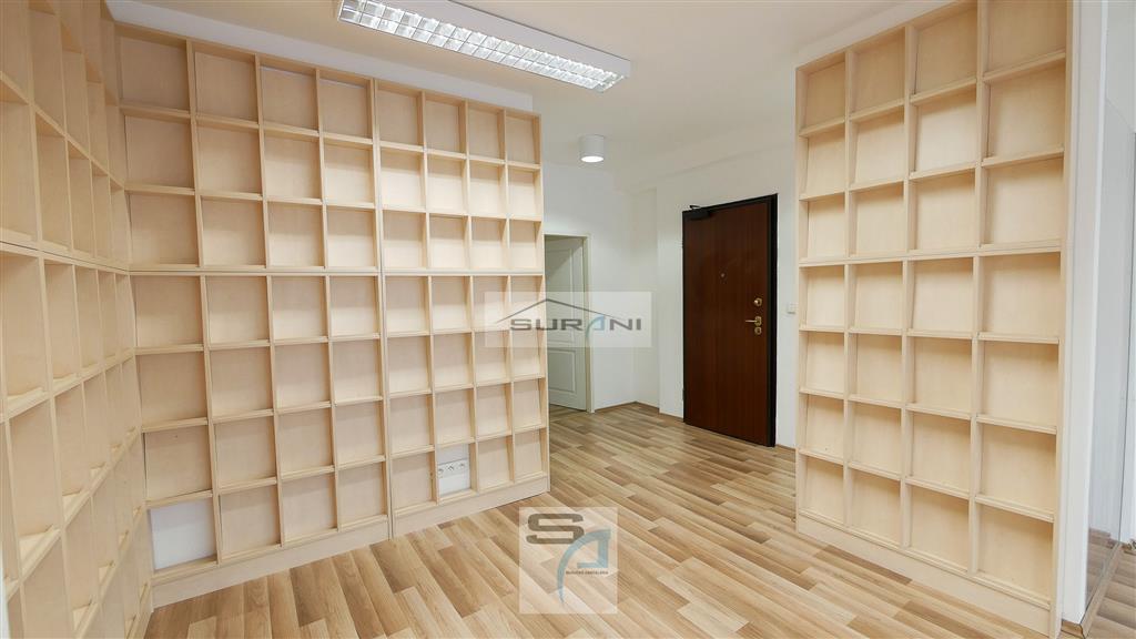 Kancelária na prenájom – 100 m2 s výhľadom na... - 9