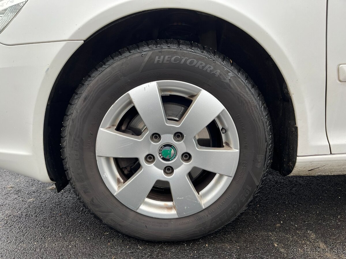 Škoda Octavia 1.6 TDI - 9