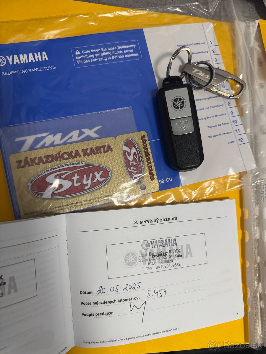 Yamaha Tmax 560 - ako nový - 9
