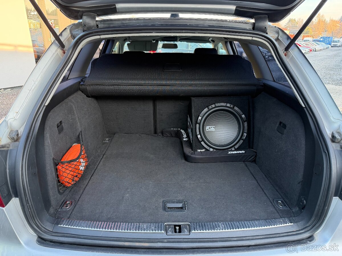 Audi A4 Avant 2.0 TDI Premium DPF - 9