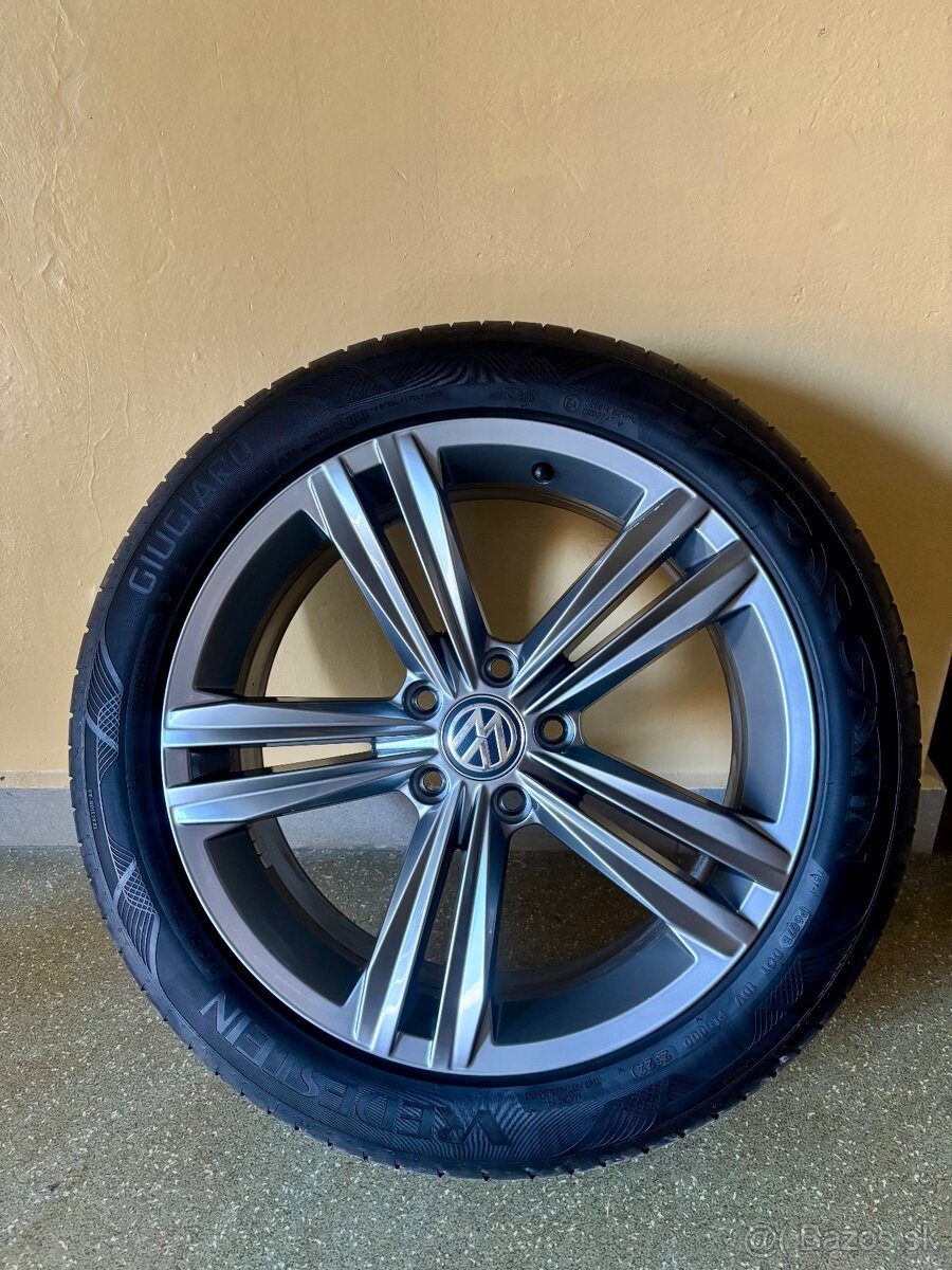 Letné VW Sebring 215/50 R18 - 9