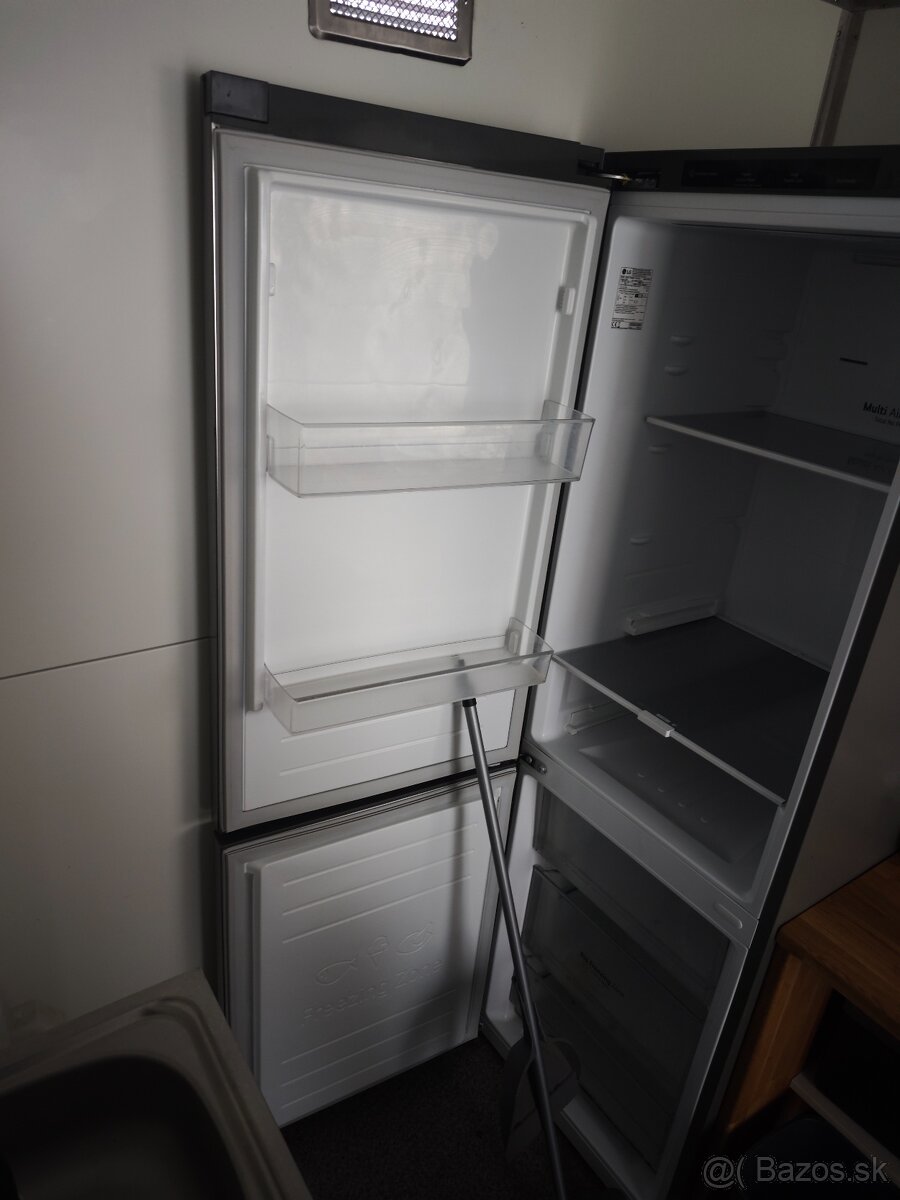 Predám predajný príves, gastro príves, gastro karavan, - 9