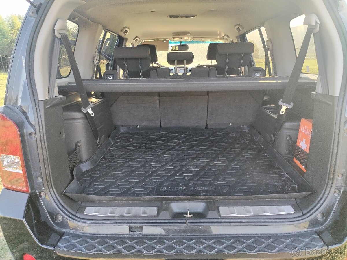 Nissan Pathfinder - 9