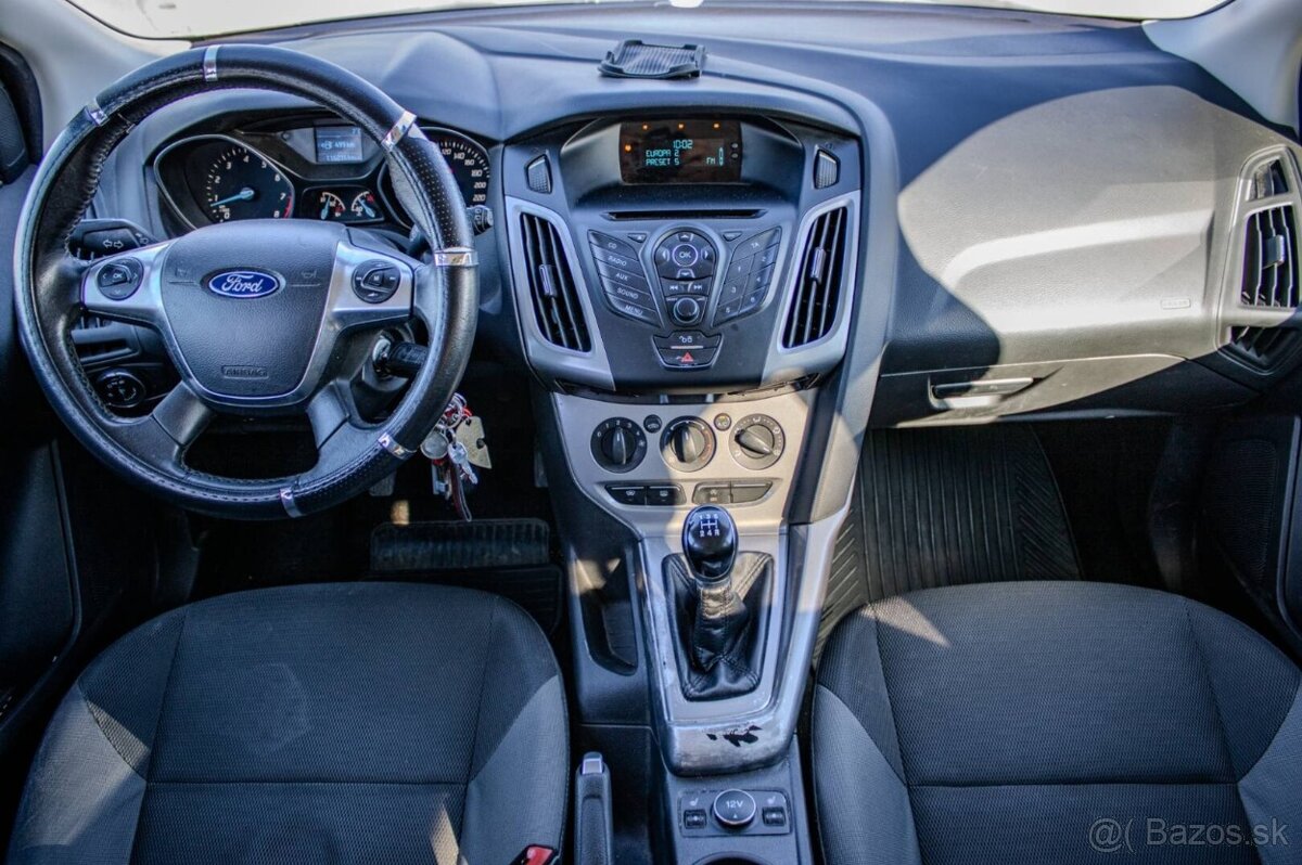 Ford Focus Kombi 1.0 EcoBoost - 9