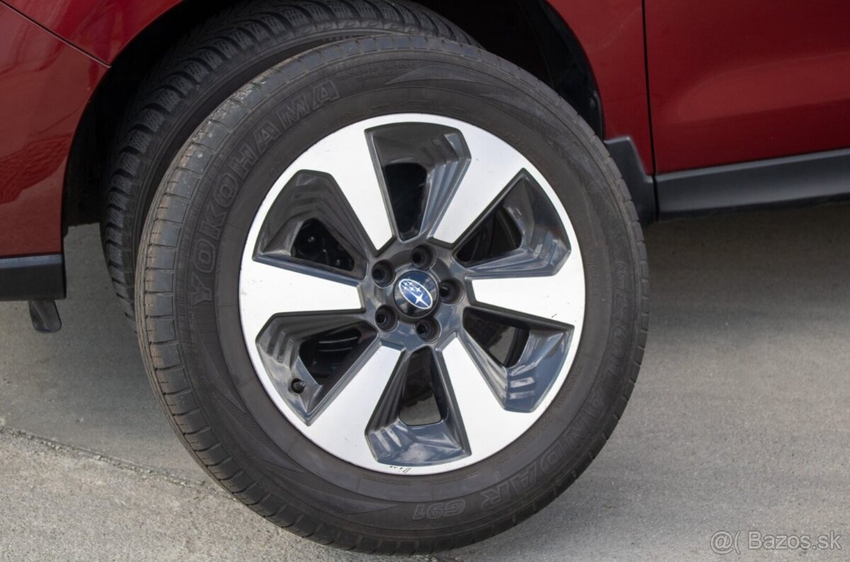 Subaru Forester 2.0i CVT - 9