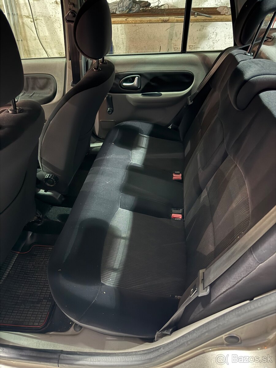 Renault Thalia 1.2 55kw - 9