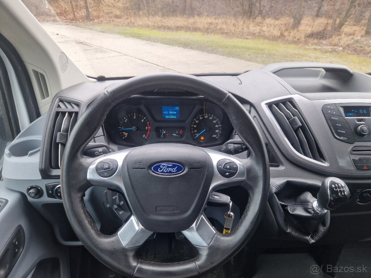 Ford transit valník s hydraulickým žeriavom - 9