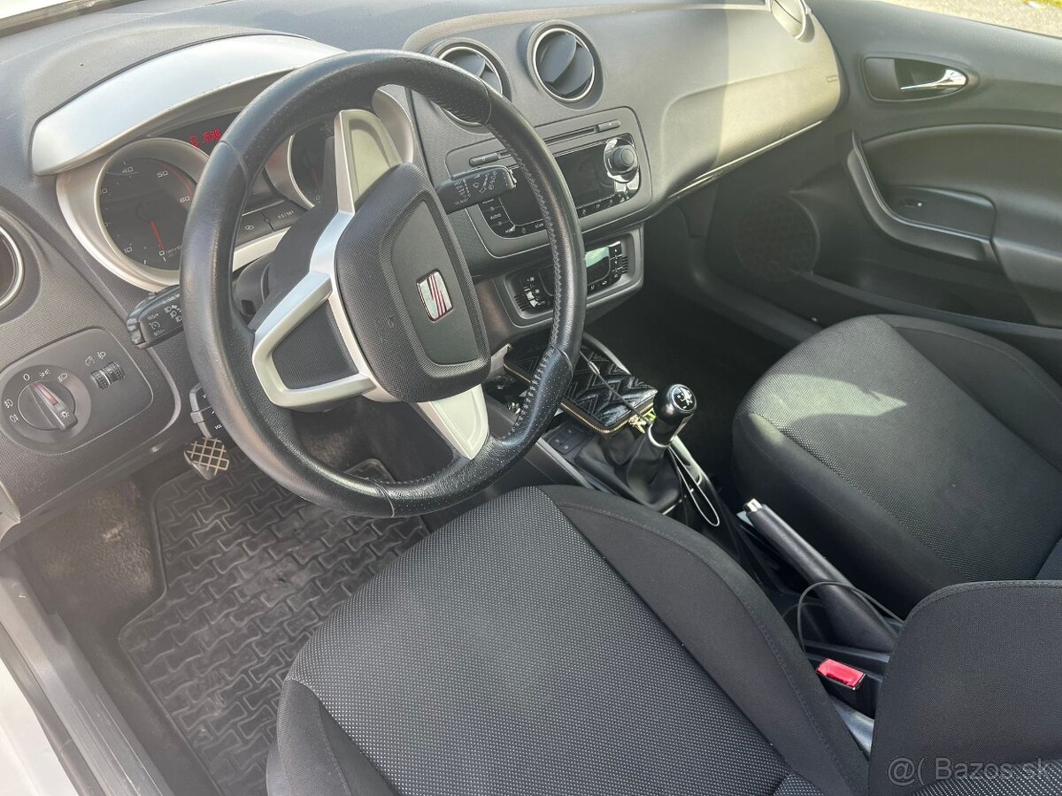 Predám Seat Ibiza Sport - 9