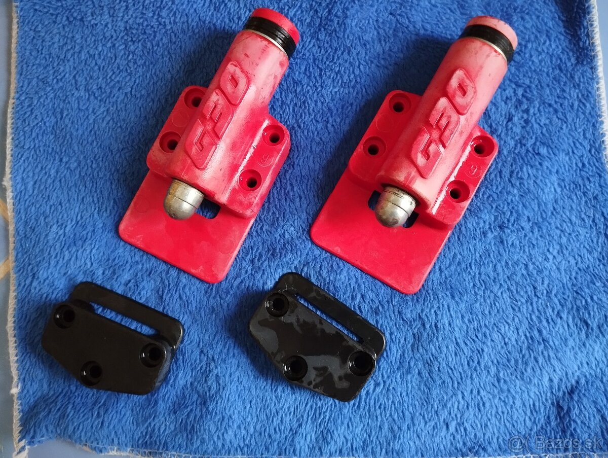 Socialistické lyžiarske viazanie pre zberateľov - 9