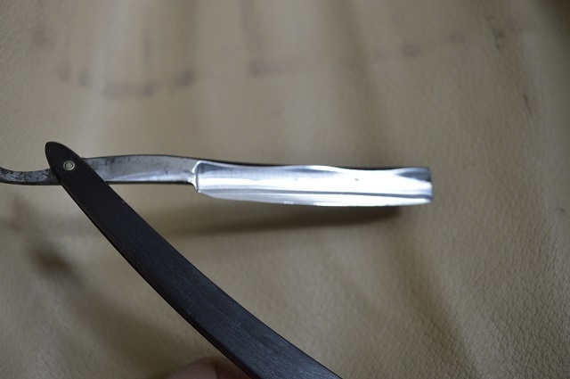 predam - starozitna britva Colley & Co. - 9