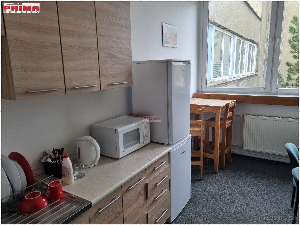 ID: 2924 Prenájom: kancelárske priestory, od 12-84 m2, Ži - 9