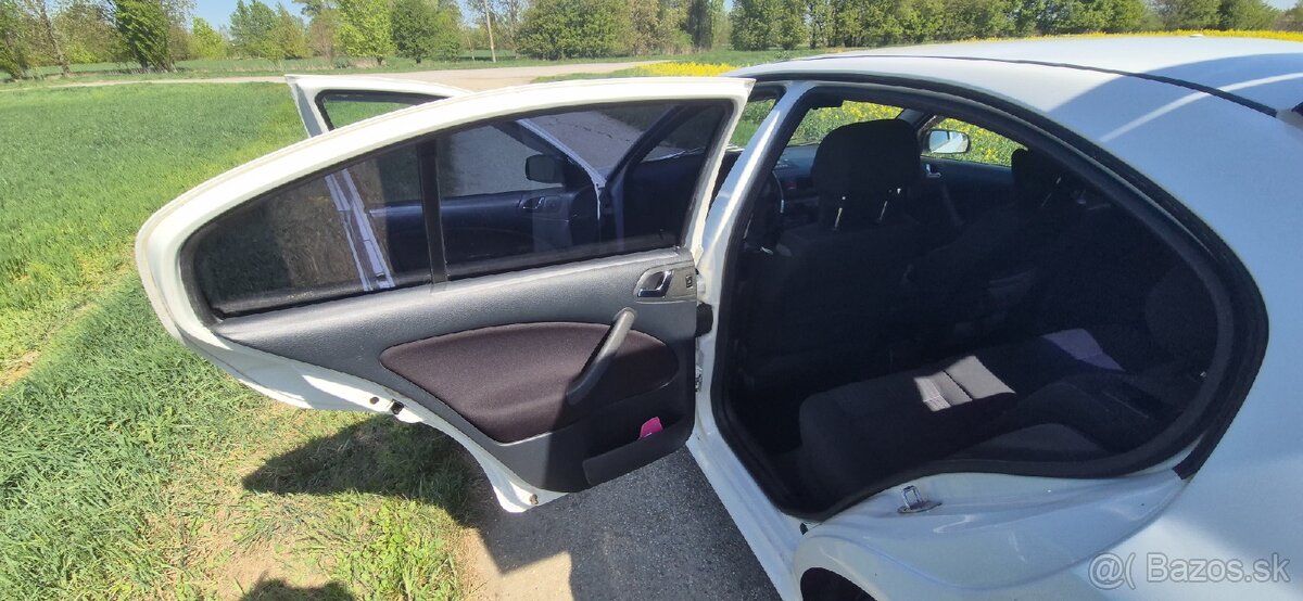 Škoda Octavia 1U - 9