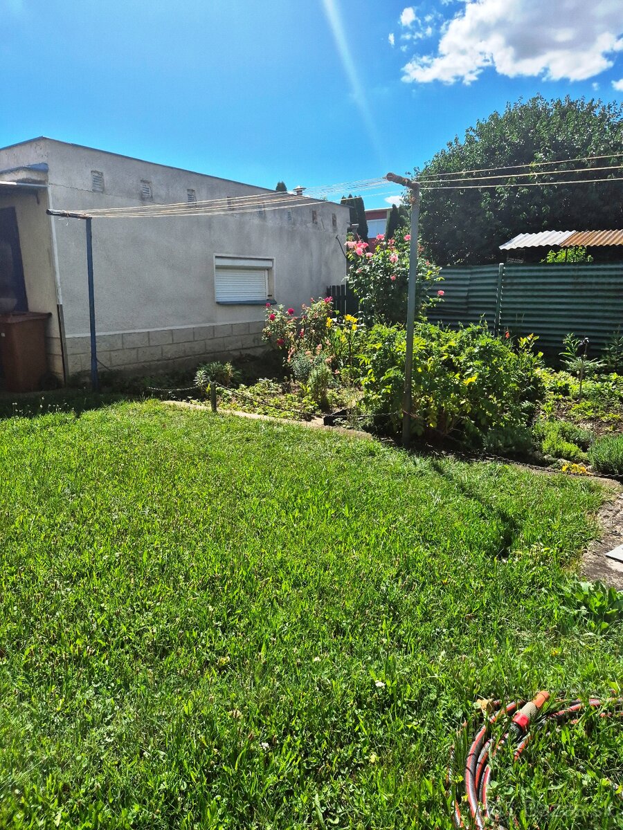 3 izbový byt na predaj s garážou v Nových Zámkoch. - 9