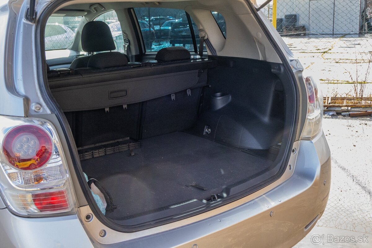 Toyota Verso 2.0 I D-4D 125 Luna Nová STK - 9