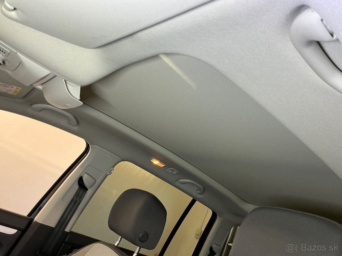 Volkswagen Touran Cross 2.0 TDi DSG 2015 - 9