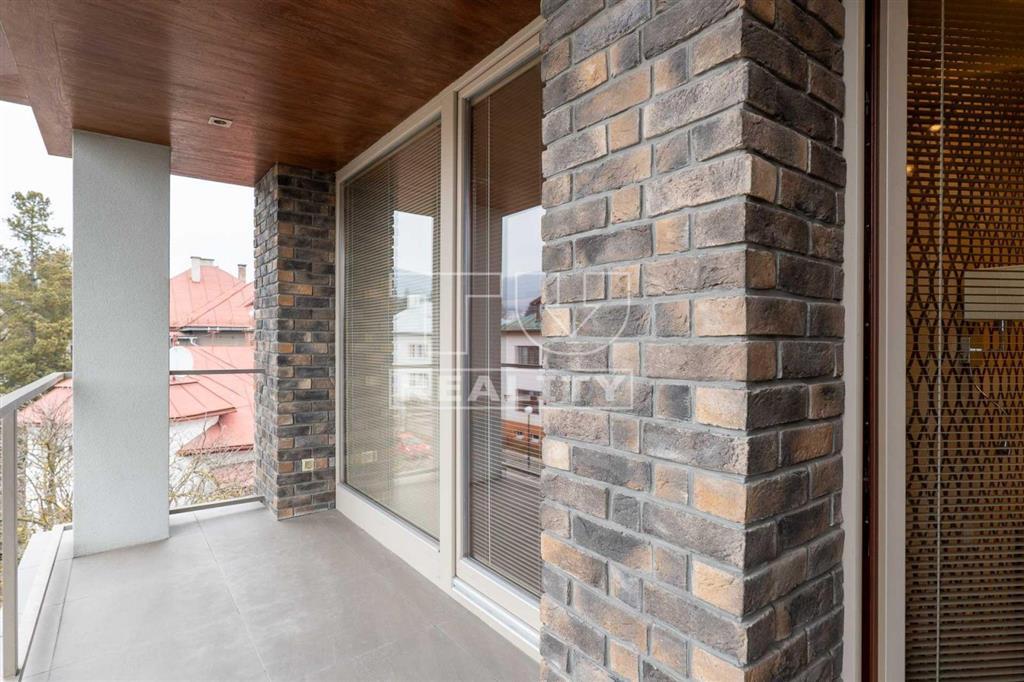 4 izbový byt v centre mesta Brezno, 120m2 + 30m2 terasy,... - 9