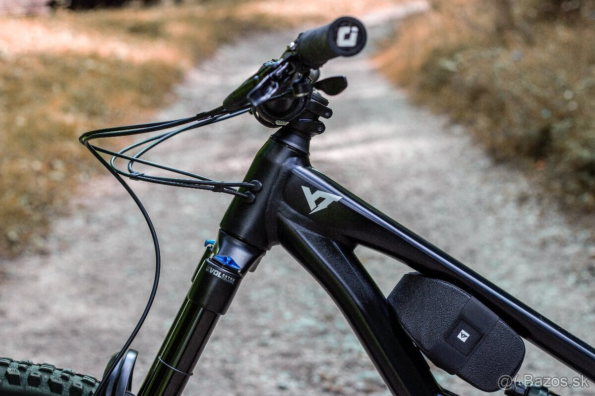 YT CPRA COR "L" GX AKO NOVY - 9