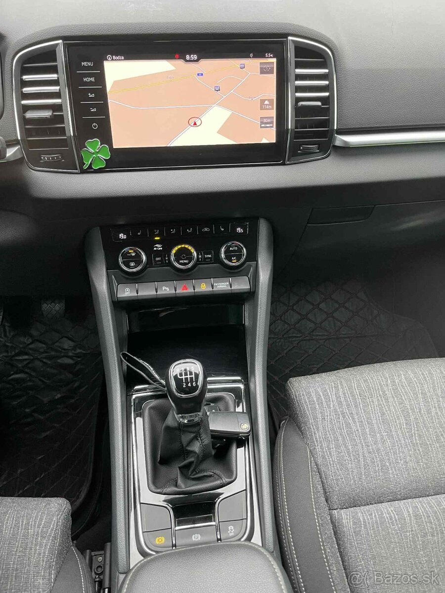 Škoda Karoq 1.6 TDI Style - 9