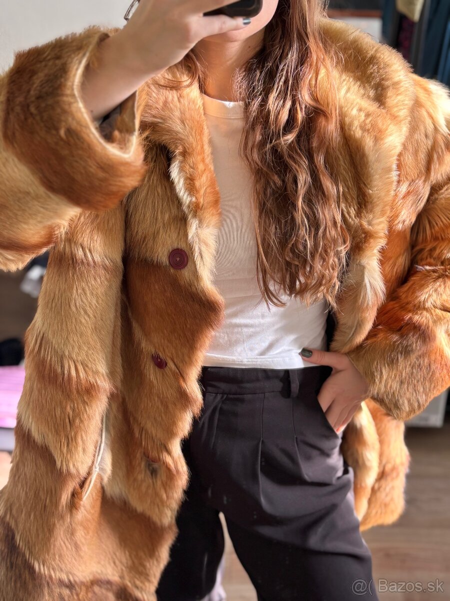 Vintage kabát z pravej kožušiny - 9