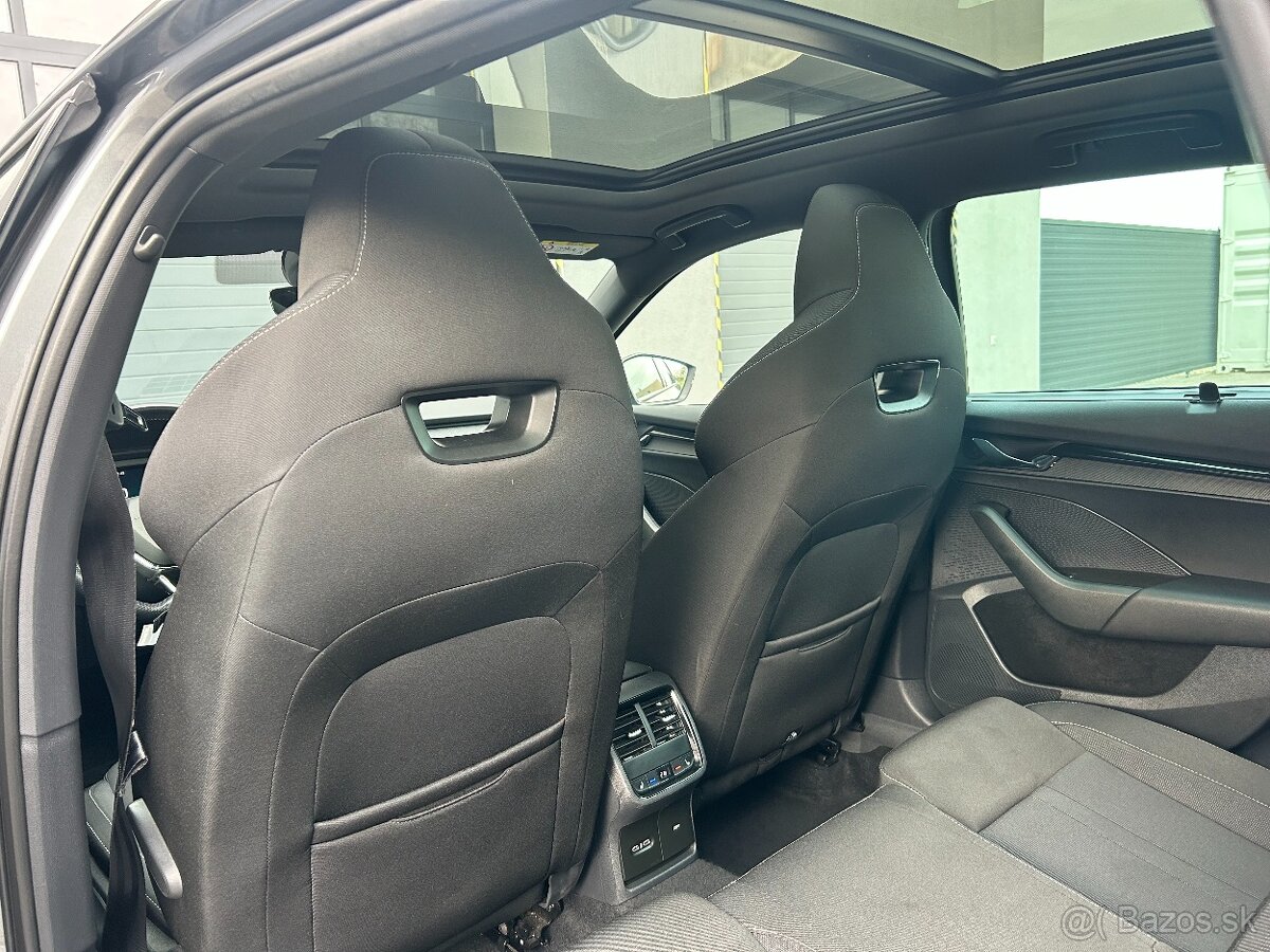 Škoda Octavia Combi 2.0 TDI SCR Sportline DSG - 9