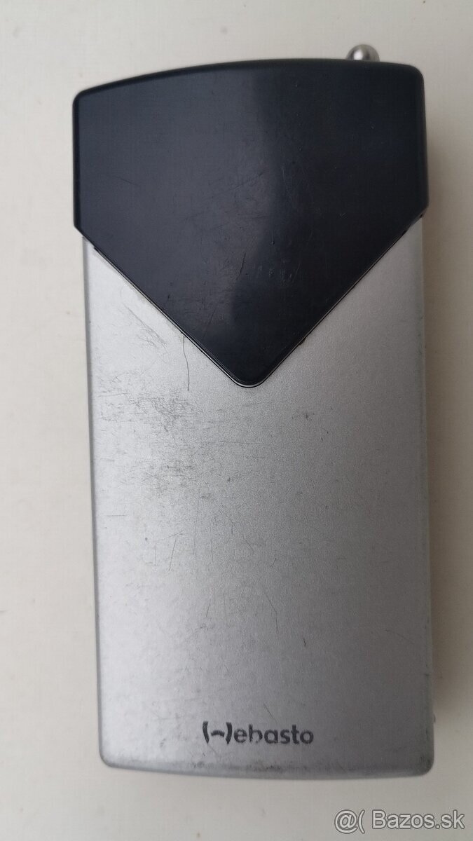 Predám diaľkové ovládanie Audi Webasto 4D0909507 - 9