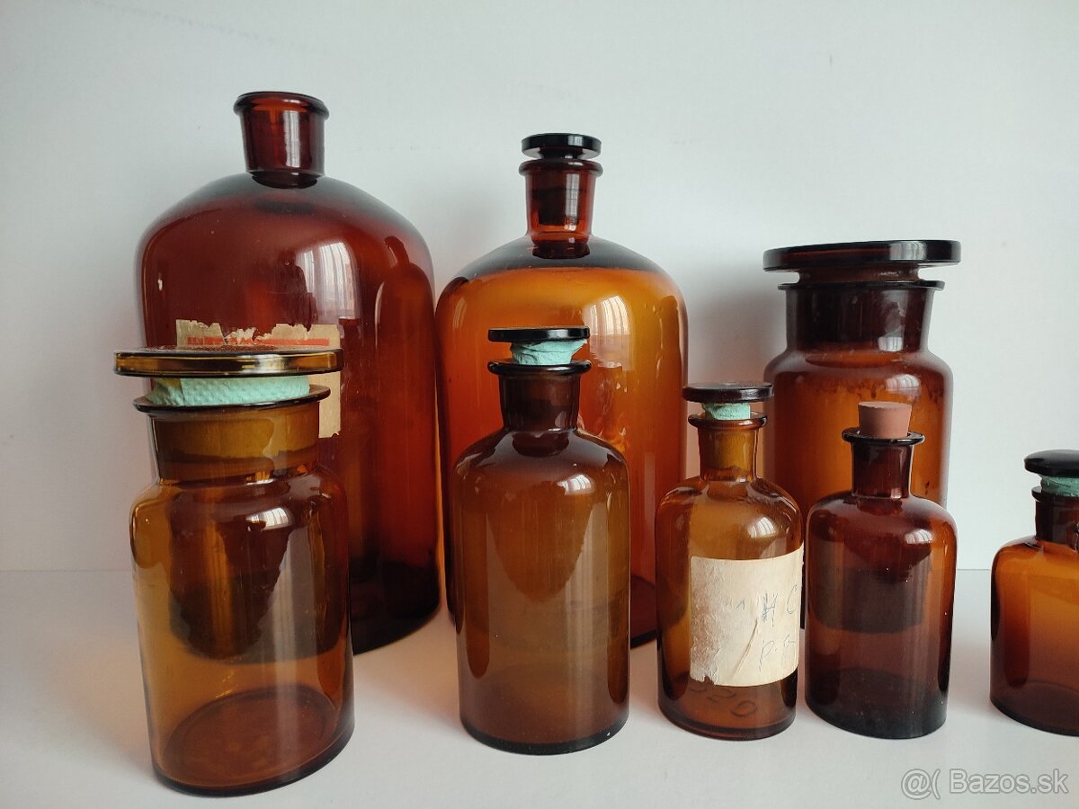 Staré chem. sklo. - 9