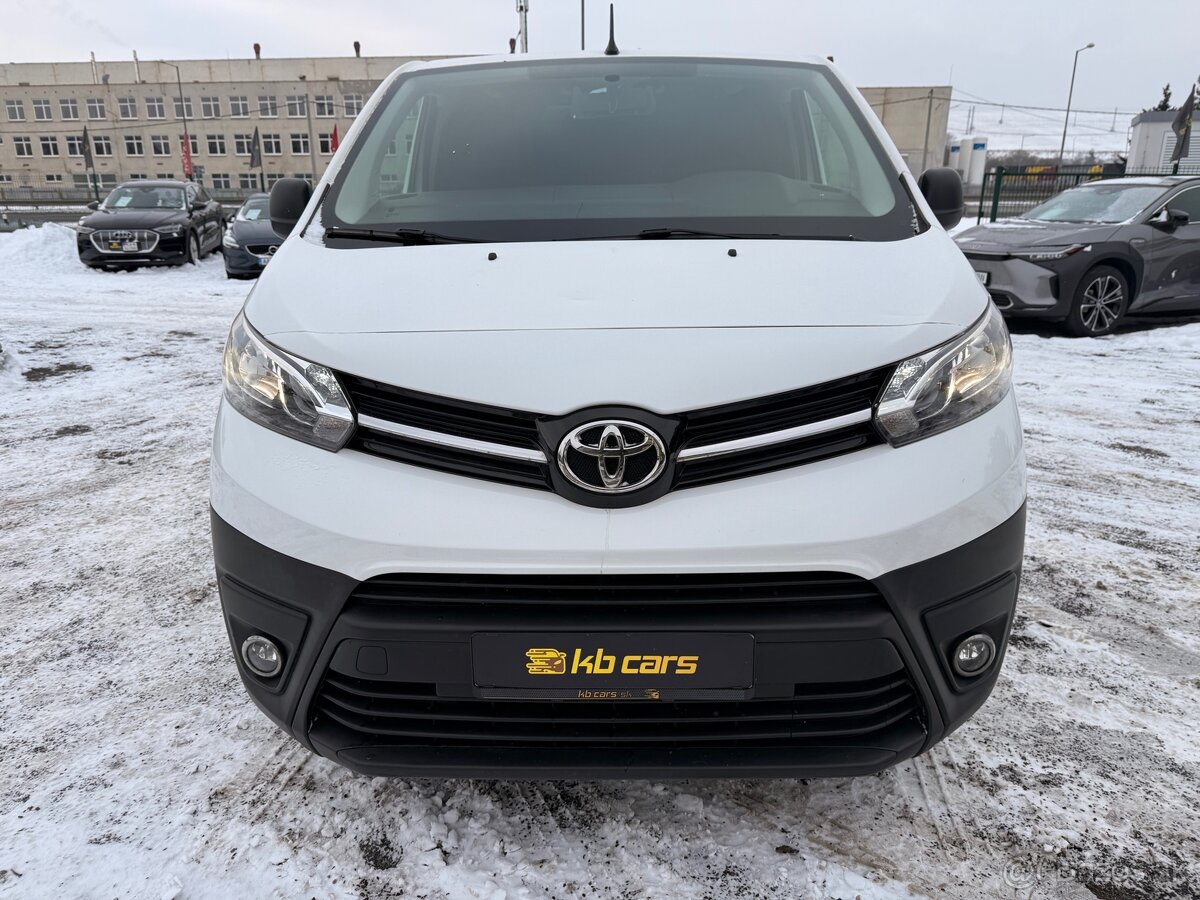 Toyota Proace 2.0 D - 9