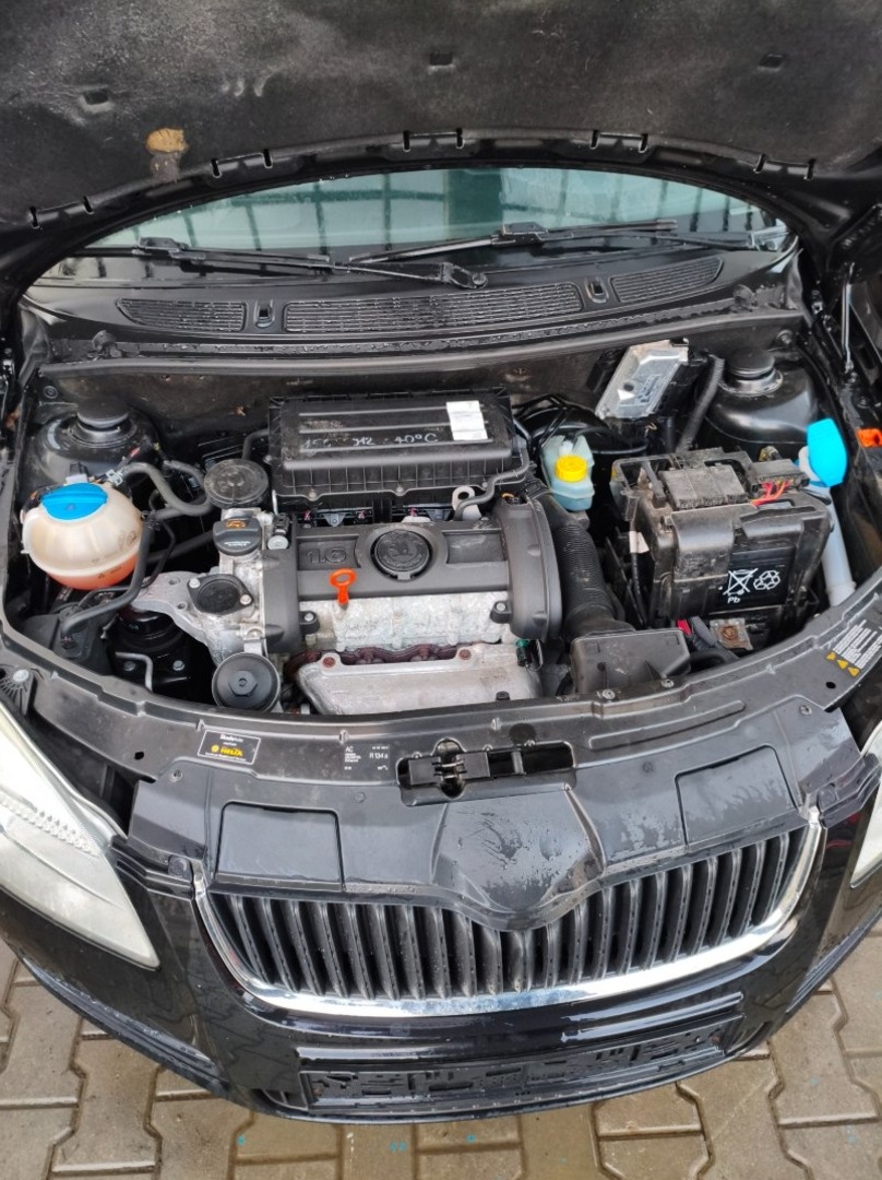 Škoda Roomster 1.6 16V MPI benzín - 9