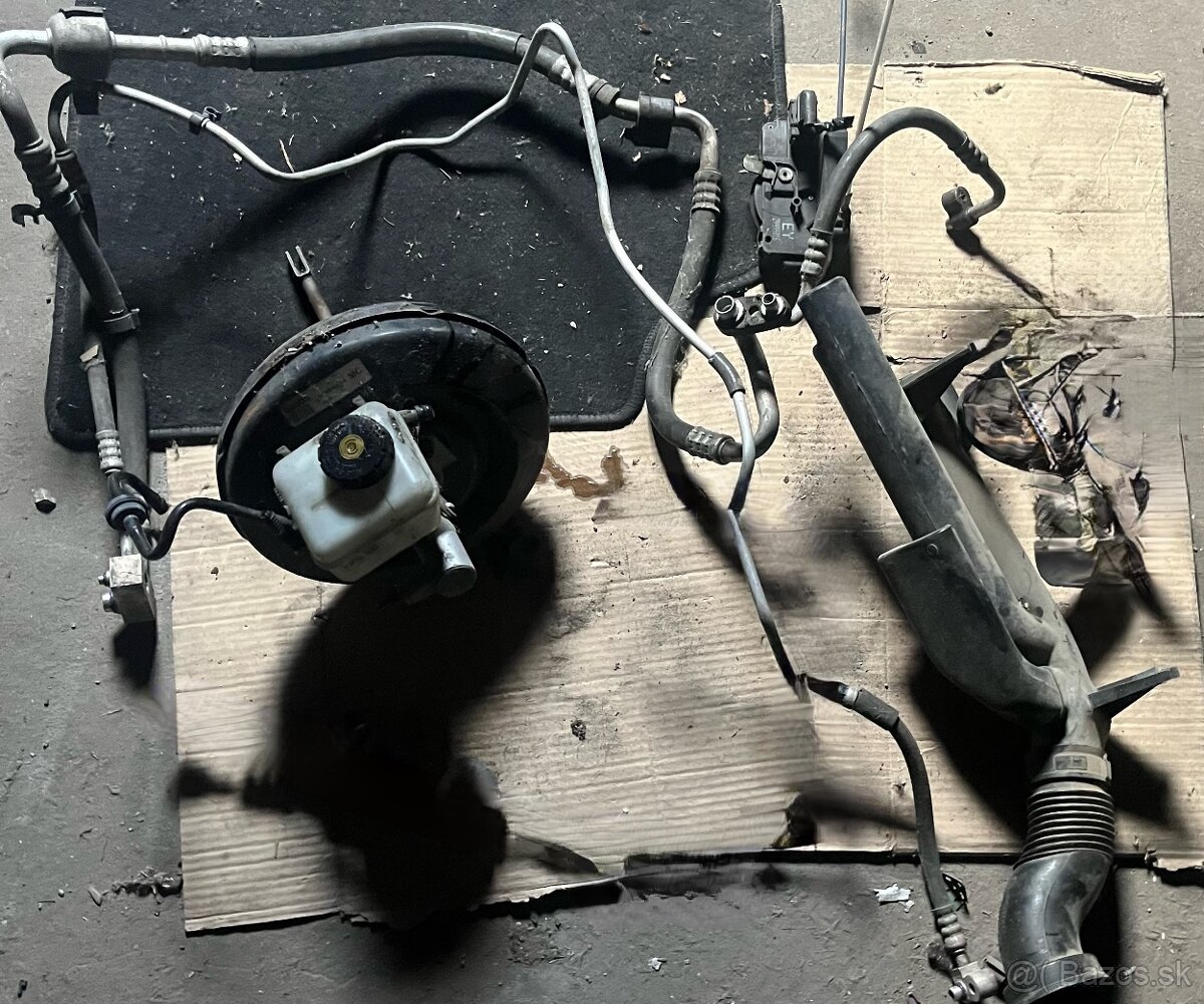 Vsetko komplet za 100e Opel Zafira A cervena - 9