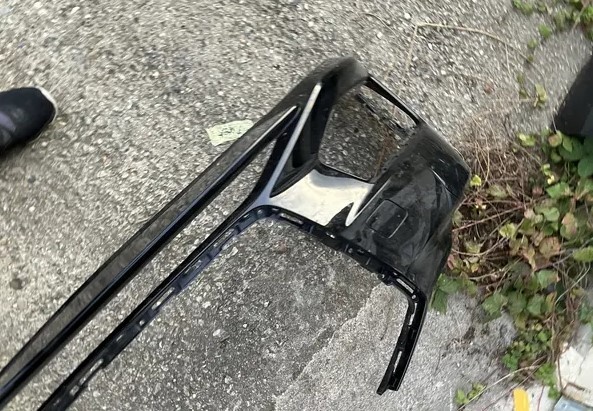 predni naraznik audi a6 c8 cerny - 9