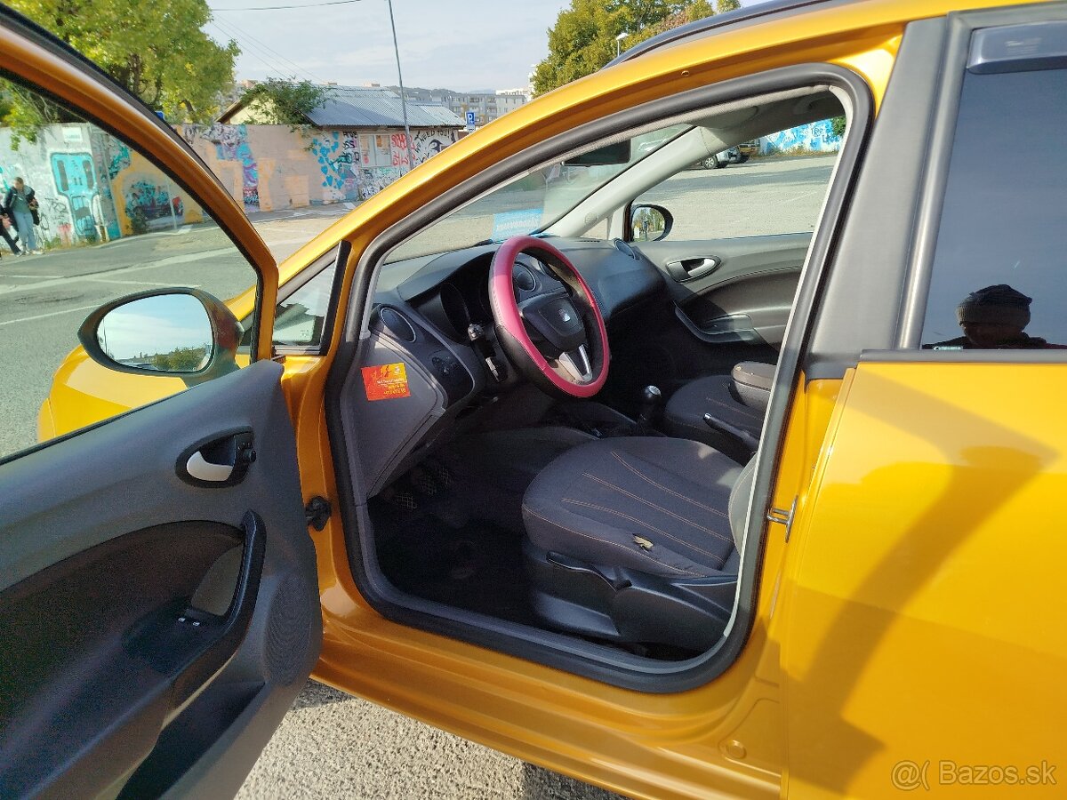 Predám Seat Ibiza 1.2 TDI combi - 9