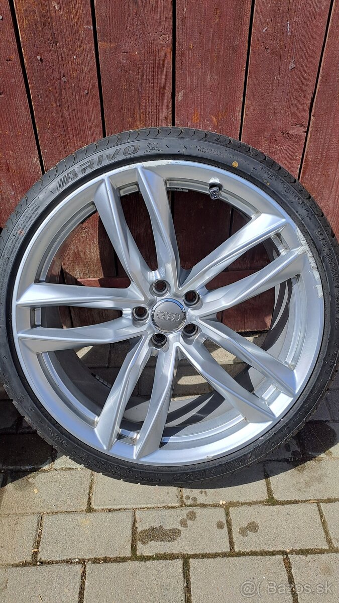 Audi 5x112 R21 stredová 66,6 ET25 - 9