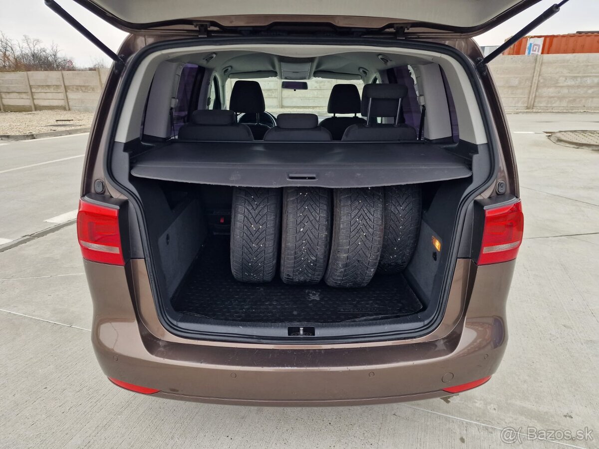 VW TOURAN 1,6 TDi 66kW - 9