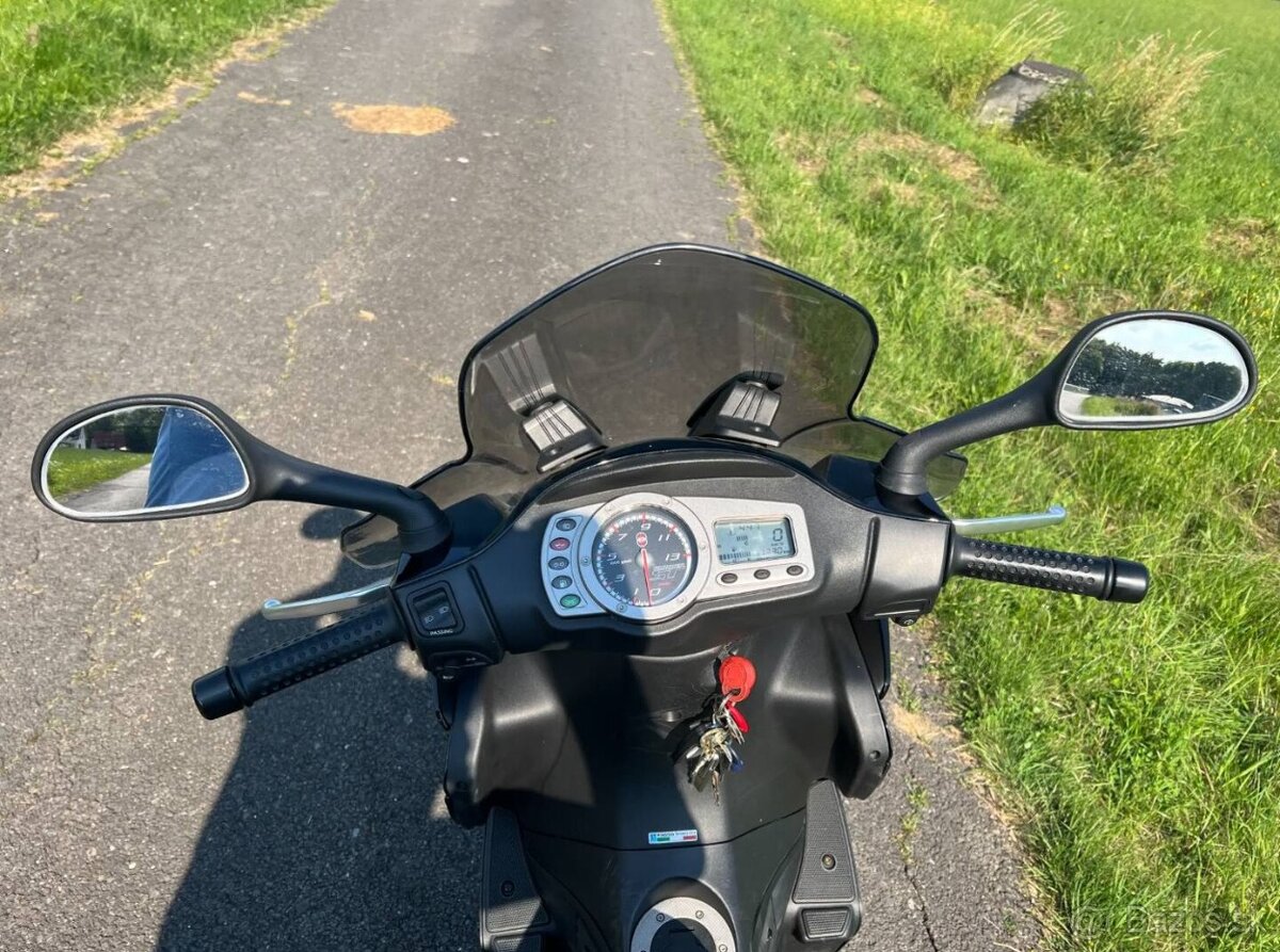 Gilera Runner 200 ST - 9