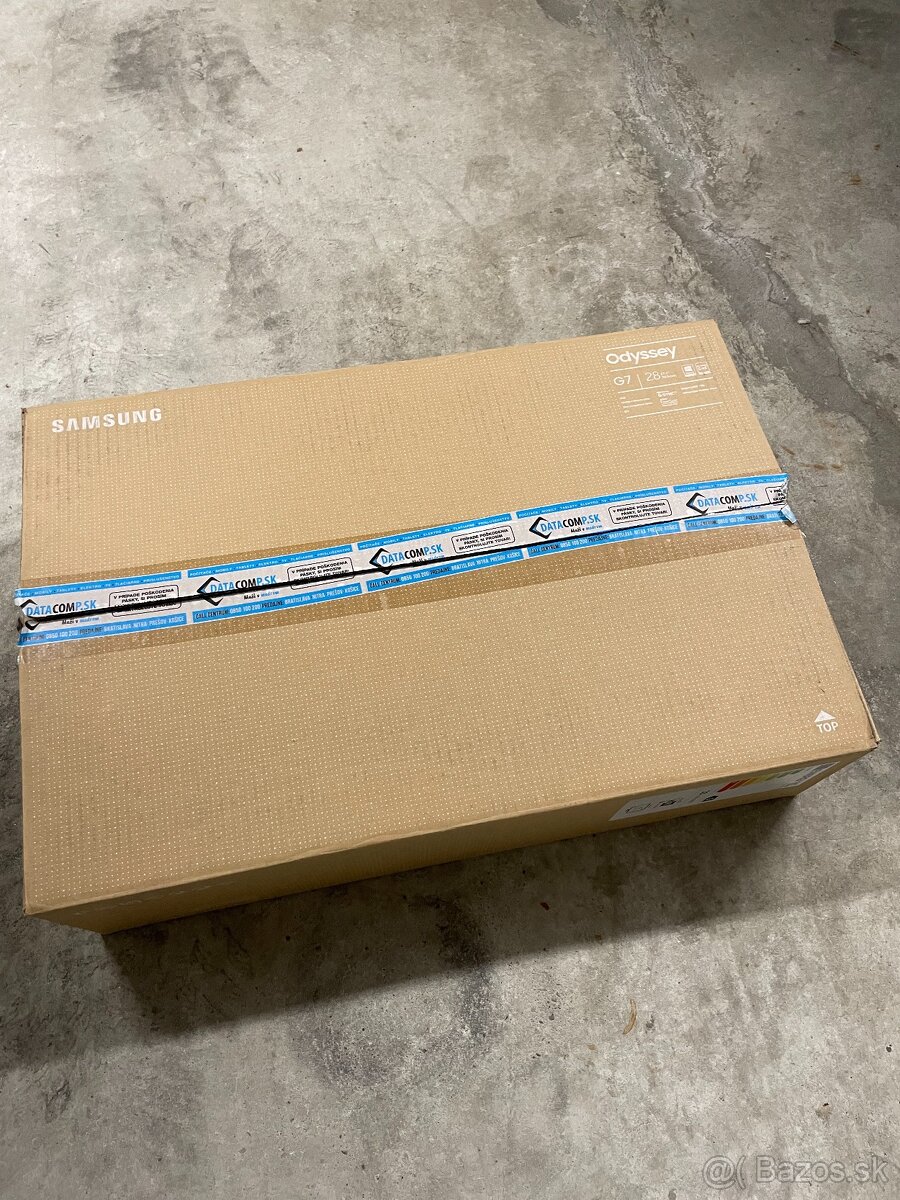 Lenovo Legion T5-26AMR5 / Samsung Odyssey G7 28" - 9