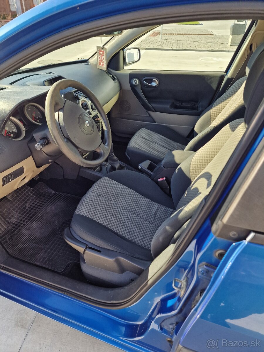 Renault Megane 2 1.4 Benzin - 9