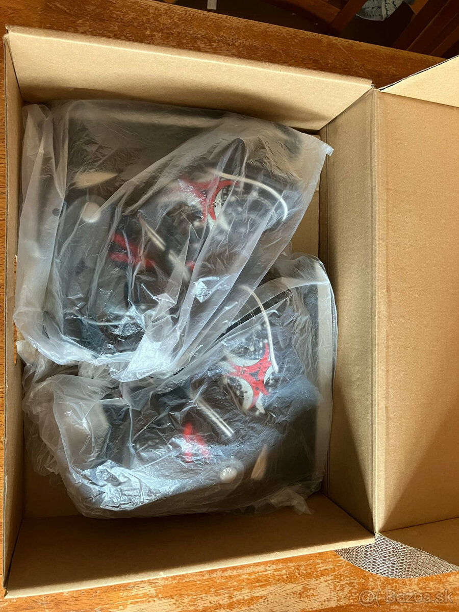 Korčule na ľad Bladerunner Radical - 9