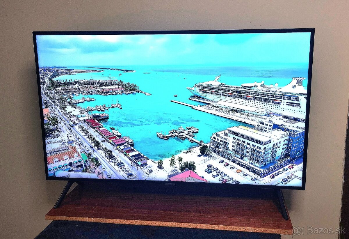 49" Samsung 4K UHD Smart TV +HDR - 9