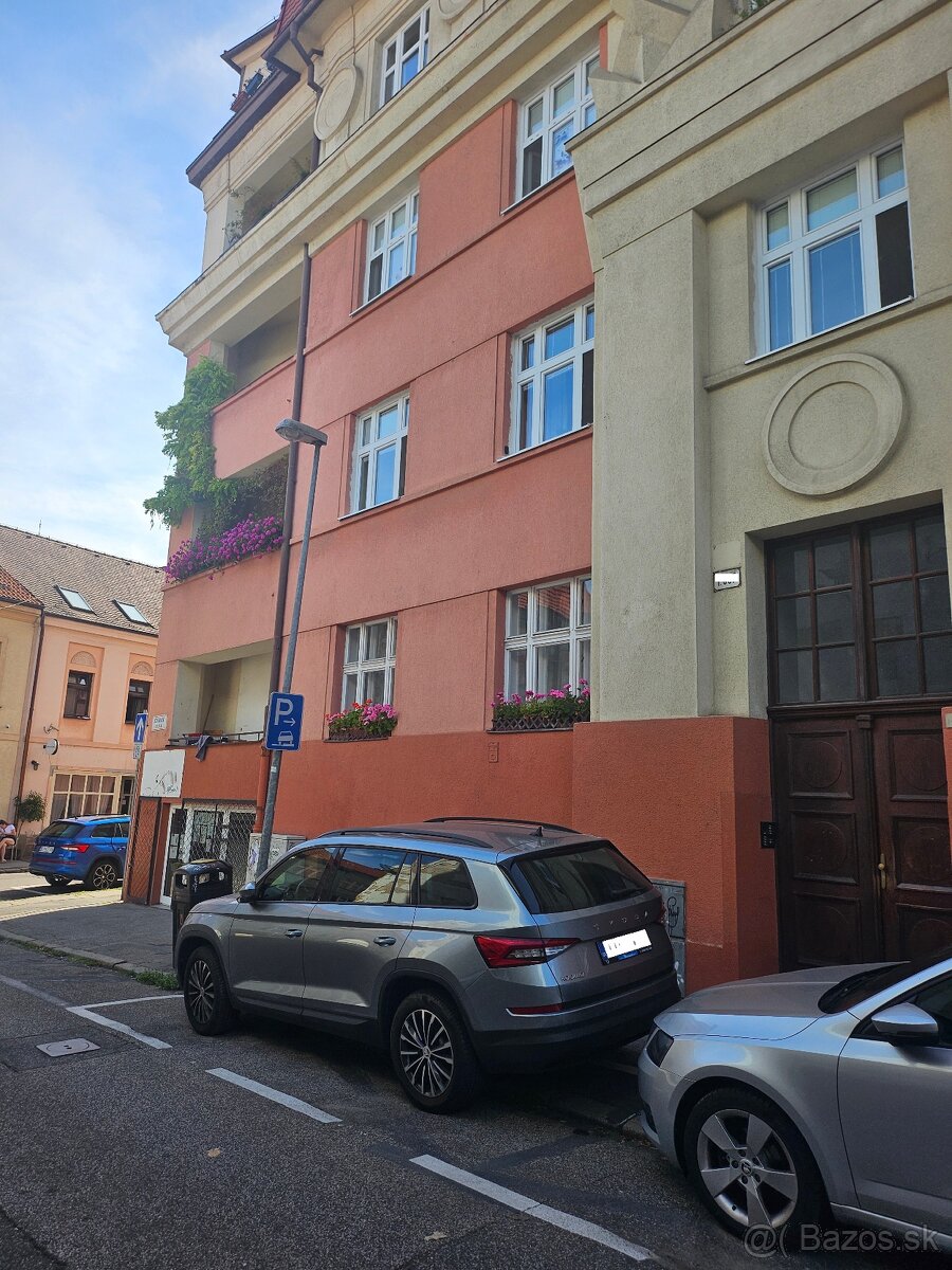 Na predaj: Priestranný 3,5-izbový byt - Palisády, Bratislava - 9