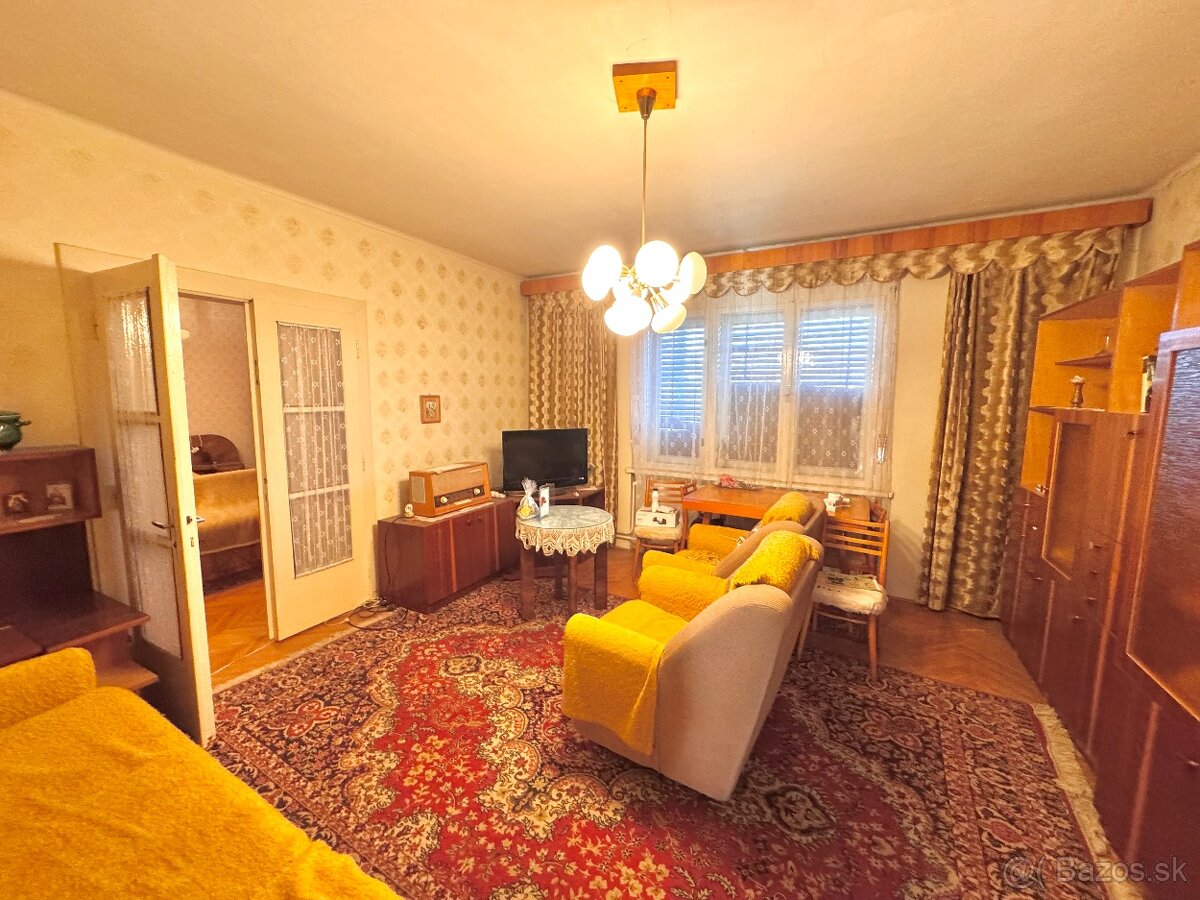 Predaj- 3i RD s garážou a letnou kuchyňou, Nové Zámky - 9