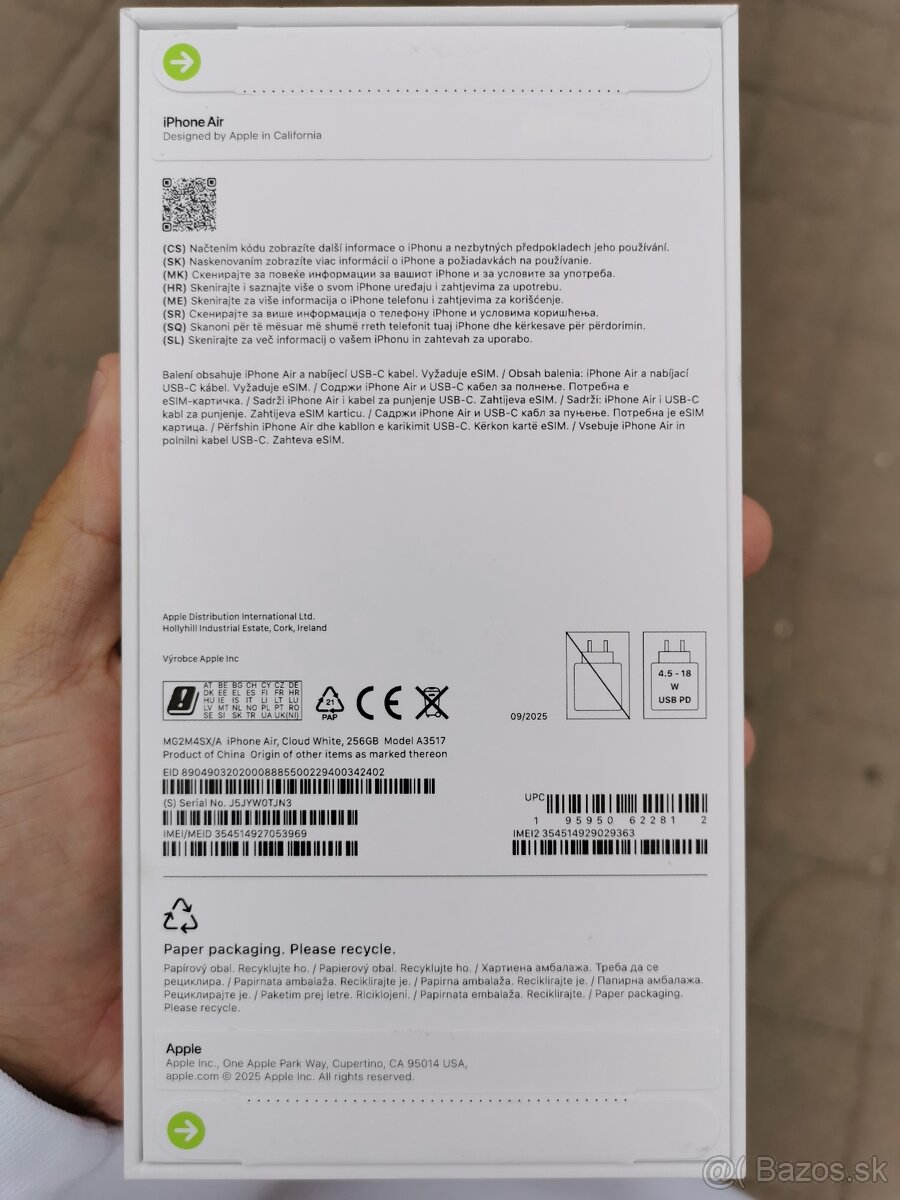 iPhone Air 256GB Cloud White - 9