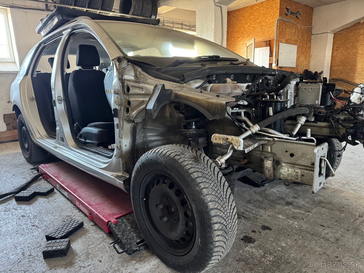 Karoseria skoda octavia 3 2014 - 9