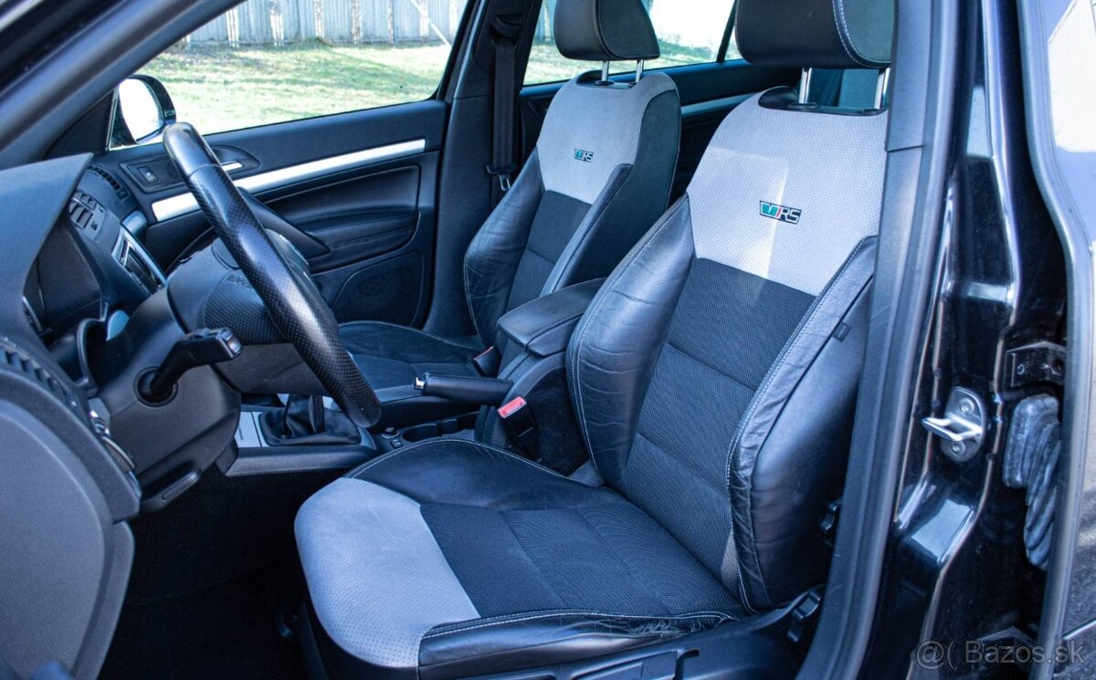 Škoda Octavia Combi RS 2.0 TDI - 9