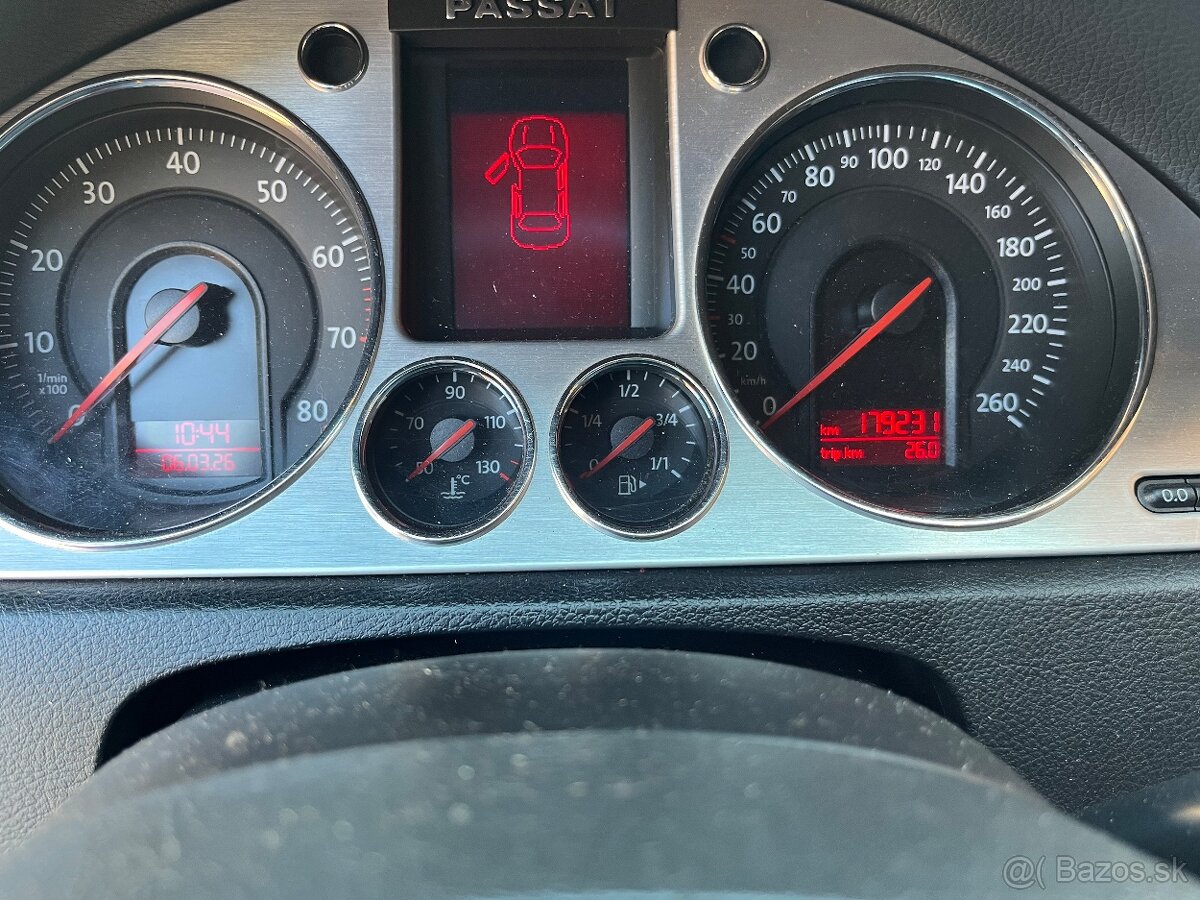 Predám vw passat dsg benzin Rv 2005 - 9