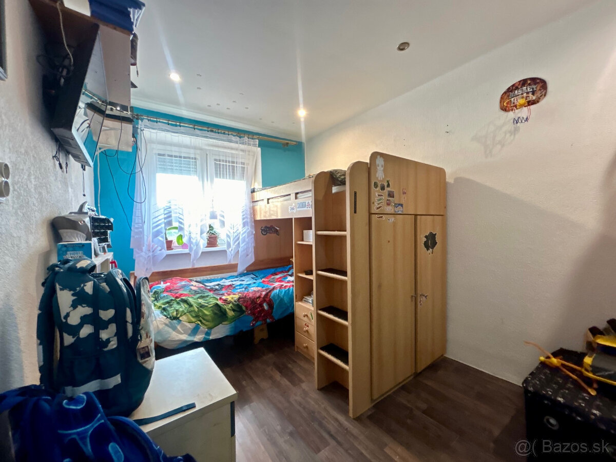 Na predaj 3-izb.byt_VLASTNÉ kúrenie,bojler,klimatizácia - 9