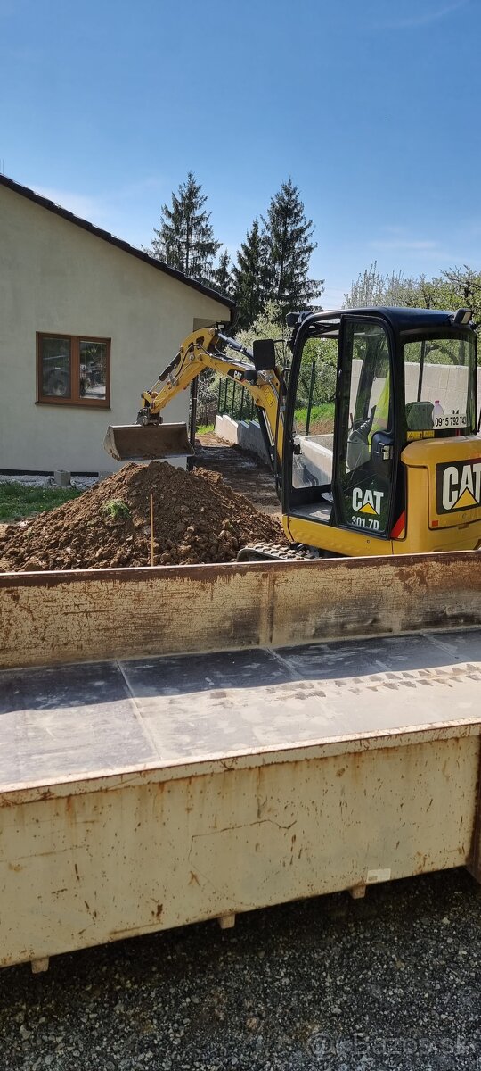 Minibager, Kontajner,Vyklapac s hydraulickou rukou - 9