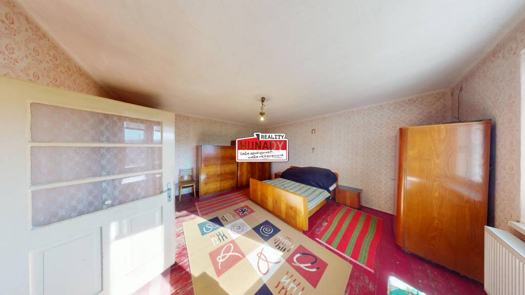 REZERVOVANÉ (1.125 m²) 2i DOMČEK S VEĽKÝM POZEMKOM - 9