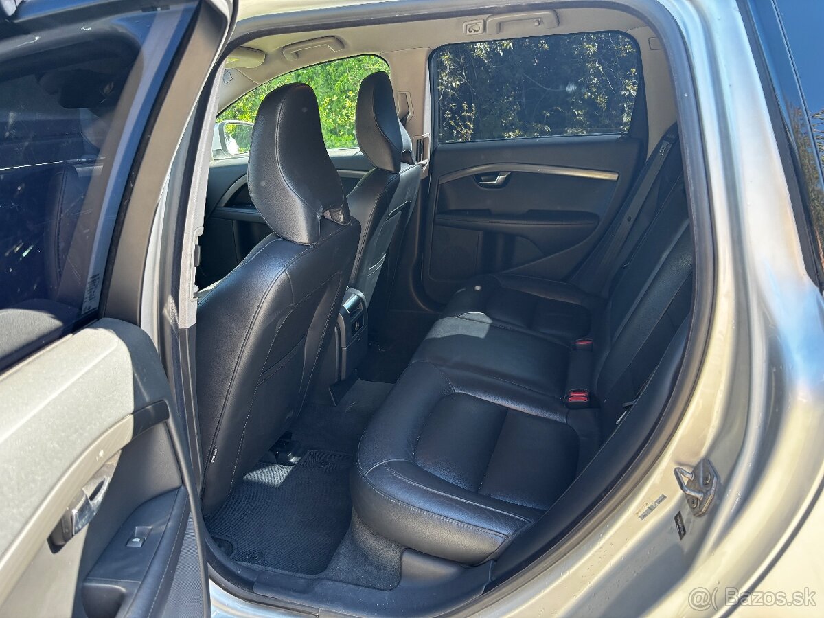 Volvo V70 T5 - 9