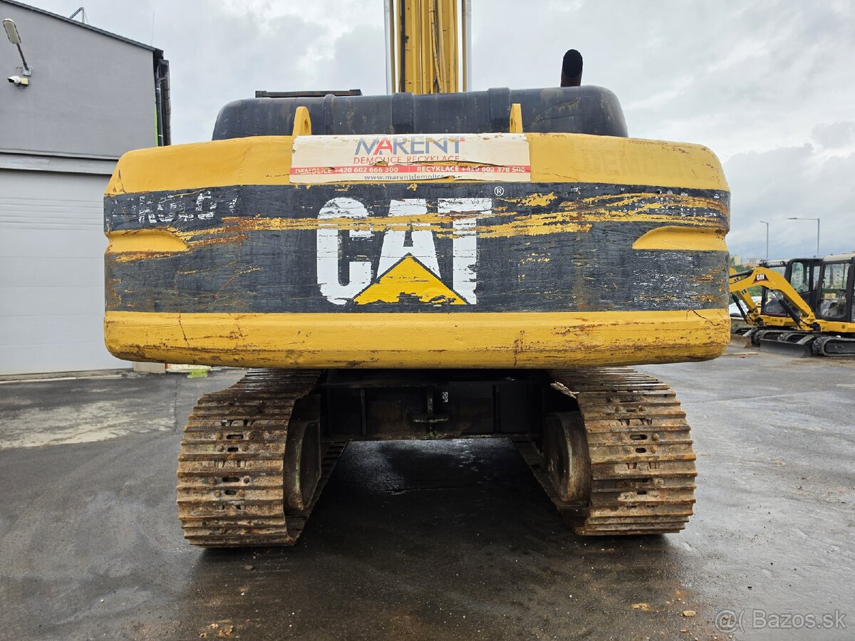 Caterpillar CAT 330B UHD - 9