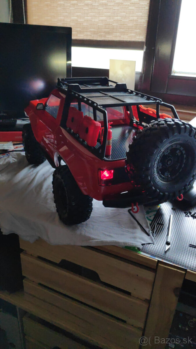 TRAXXAS TRX4 Sport - 9